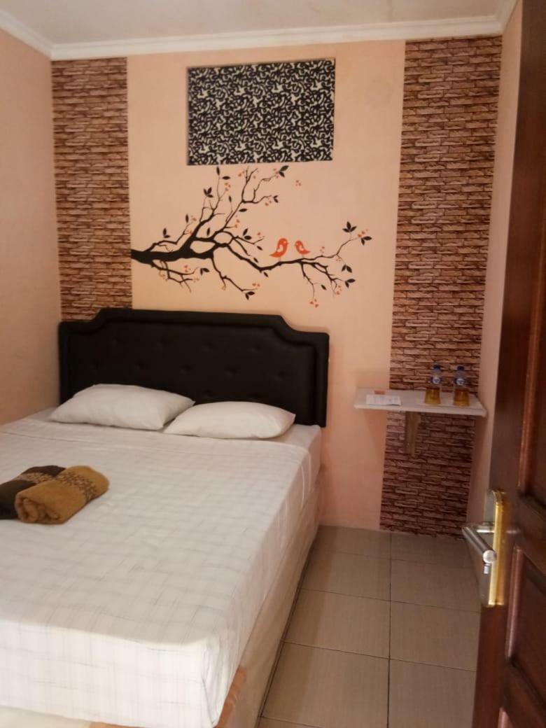 Hotel Ndalem Eyang Dwijo Yogyakarta Exterior foto