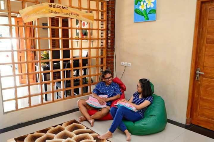 Hotel Ndalem Eyang Dwijo Yogyakarta Exterior foto