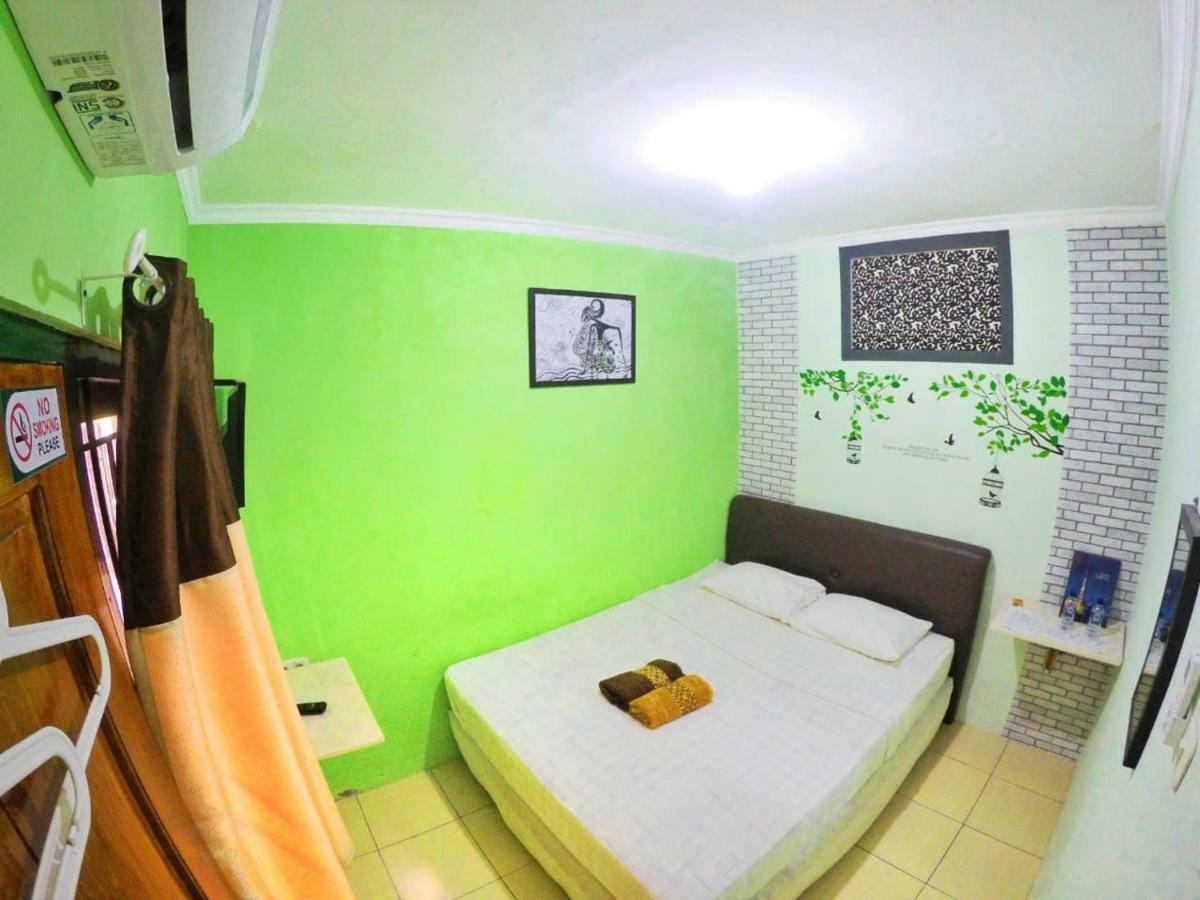 Hotel Ndalem Eyang Dwijo Yogyakarta Exterior foto